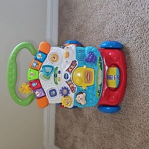 V-tech Stroll & Discover Activity Walker